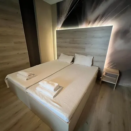 Cozy Seven Heaven Apartment Sofia